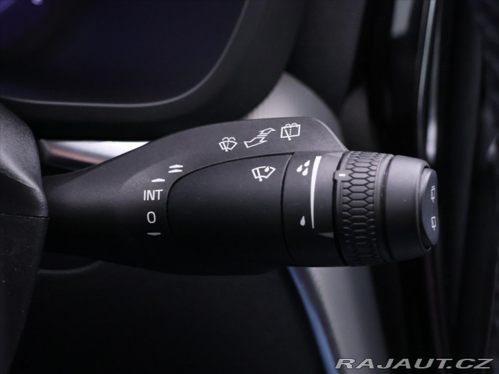 Volvo XC60 2,0 B5 173kW AWD Plus Dar 2022