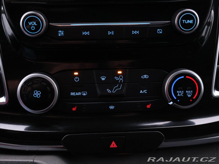 Ford Tourneo Custom 2,0 TDCi Aut. CZ 8-Míst L 2018