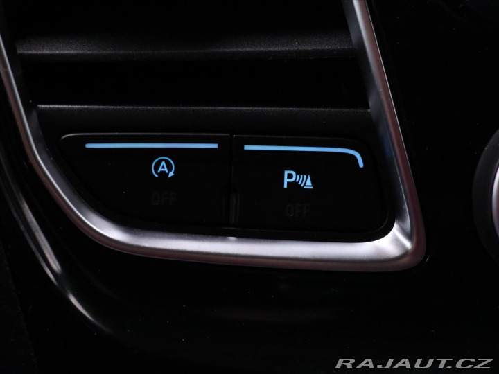 Ford Tourneo Custom 2,0 TDCi Aut. CZ 8-Míst L 2018