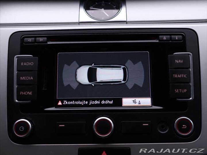 Volkswagen Passat 2,0 TDI 103kW Navi Serv.K 2014