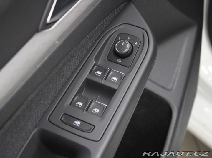 Volkswagen Golf 1,5 TSI 96kW Life Akční C 2023