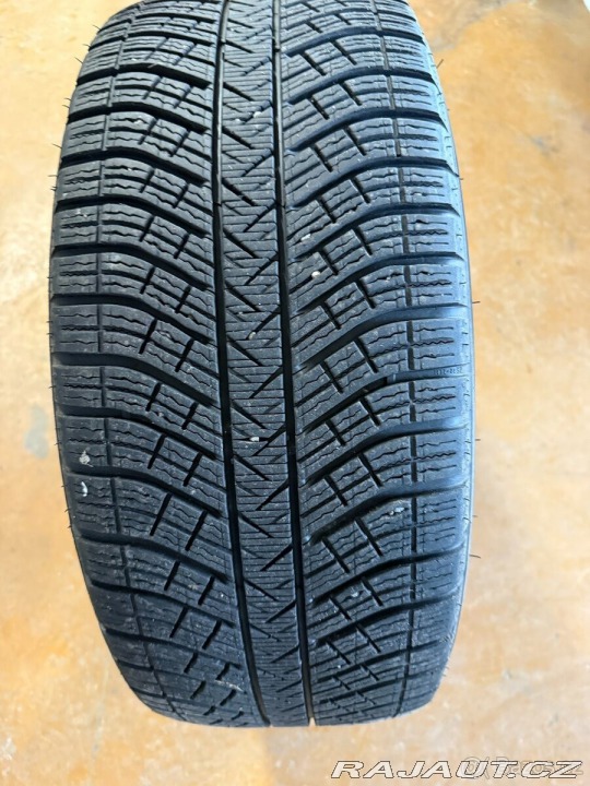 BMW Ostatní modely PRODÁM ORIGINÁL ALU KOLA 1800