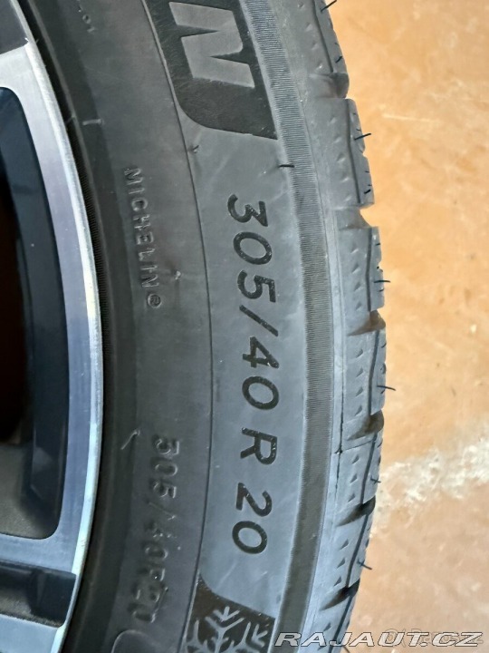 BMW Ostatní modely PRODÁM ORIGINÁL ALU KOLA 1800