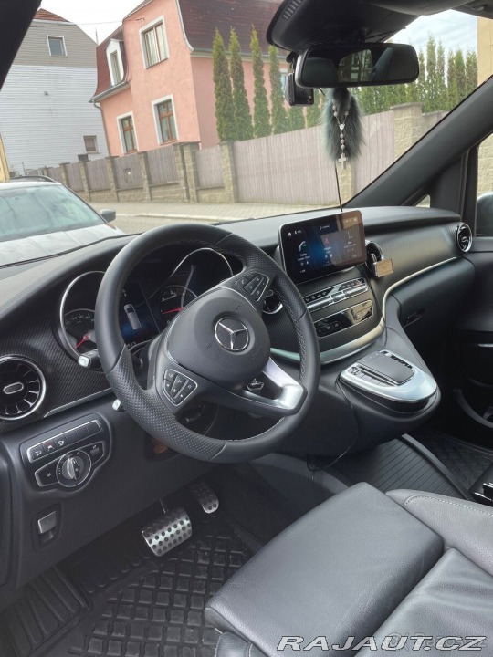Mercedes-Benz V 3,0   -Class 4 Matic 2022