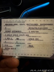 Mercedes-Benz V 3,0   -Class 4 Matic 2022