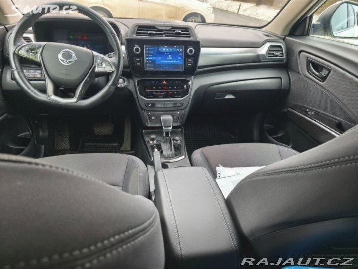 SsangYong Tivoli tovární záruka 4/29, odpo 1800