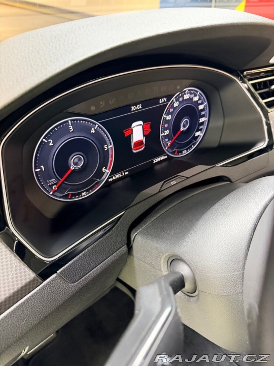 Volkswagen Passat 2,0 4x4 176 kW, Highlin 1800