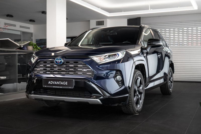 Toyota RAV4 Kamera/LED/Vyhřívaná seda