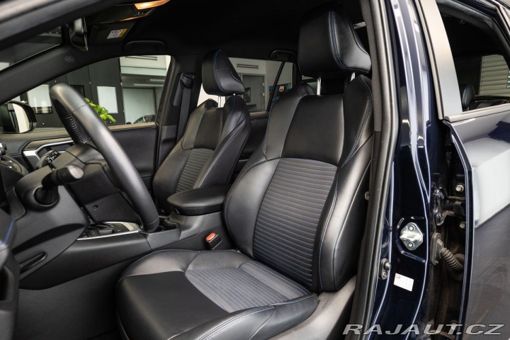 Toyota RAV4 Kamera/LED/Vyhřívaná seda 2020