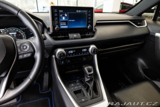 Toyota RAV4 Kamera/LED/Vyhřívaná seda 2020