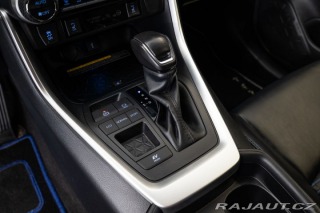 Toyota RAV4 Kamera/LED/Vyhřívaná seda 2020