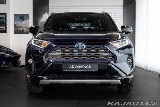 Toyota RAV4 Kamera/LED/Vyhřívaná seda 2020