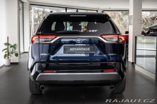 Toyota RAV4 Kamera/LED/Vyhřívaná seda 2020