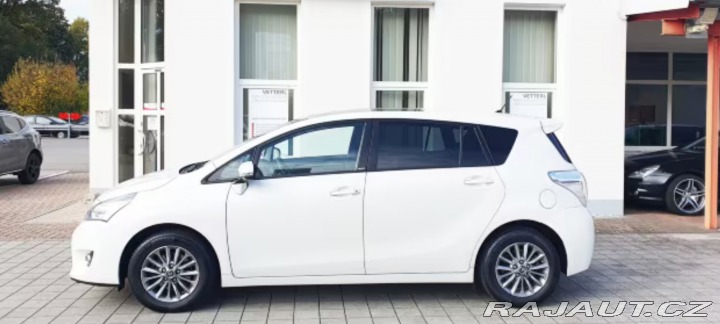 Toyota Verso  2016