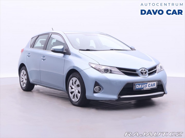 Toyota Auris 1,3 Dual VVT-i 73kW Klima 2013