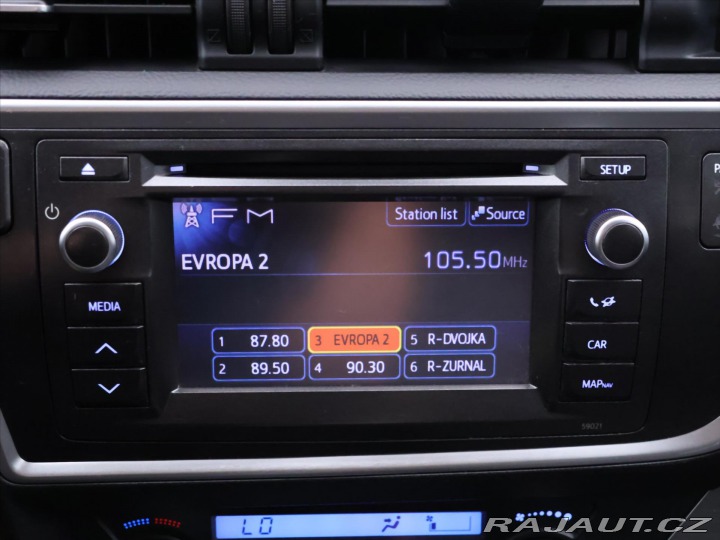 Toyota Auris 1,3 Dual VVT-i 73kW Klima 2013