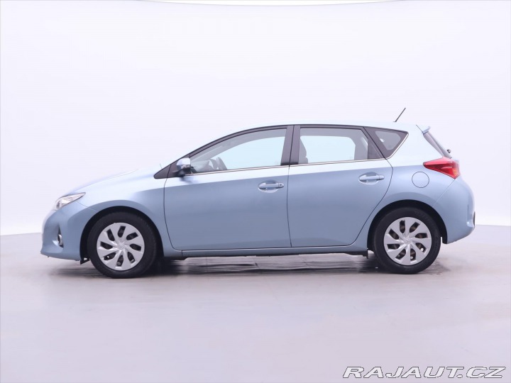 Toyota Auris 1,3 Dual VVT-i 73kW Klima 2013