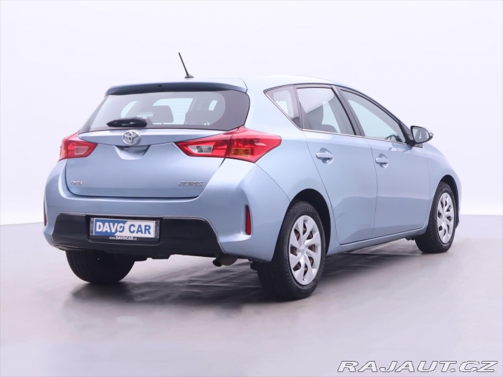 Toyota Auris 1,3 Dual VVT-i 73kW Klima 2013