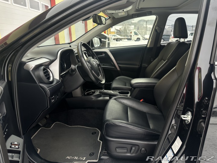 Toyota RAV4 2.5 Hybrid/4x4/Lounge/1MA 2018