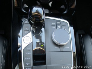 BMW X3 2,0 i xDrive 215kw 30e Hy 2021