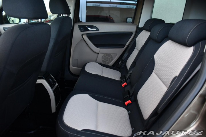 Škoda Yeti 1.4TSi DSG TAŽNÉ REZERVAC 2015