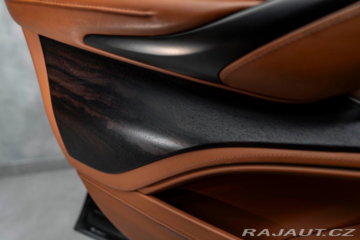 Aston Martin Ostatní modely  2020