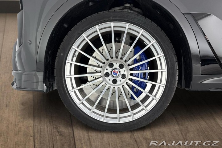 Alpina Ostatní modely XB7 2025