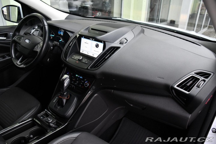 Ford Kuga 2,0TDCi AUT. A/C ČR TAŽNÉ 2017