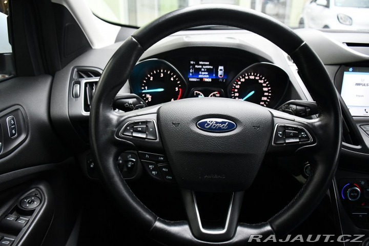 Ford Kuga 2,0TDCi AUT. A/C ČR 2017
