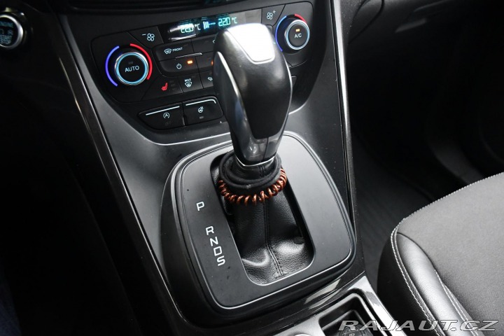 Ford Kuga 2,0TDCi AUT. A/C ČR TAŽNÉ 2017