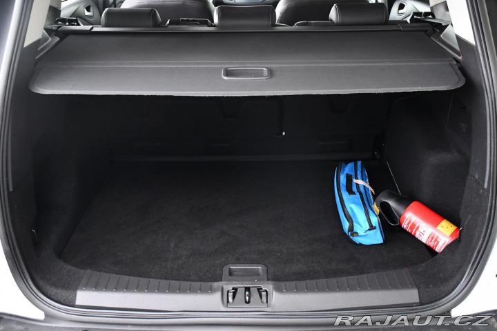 Ford Kuga 2,0TDCi AUT. A/C ČR 2017