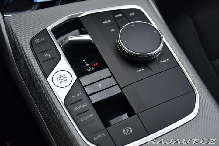 BMW 3 320d xDrive TAŽNÉ 1M ČR 2024