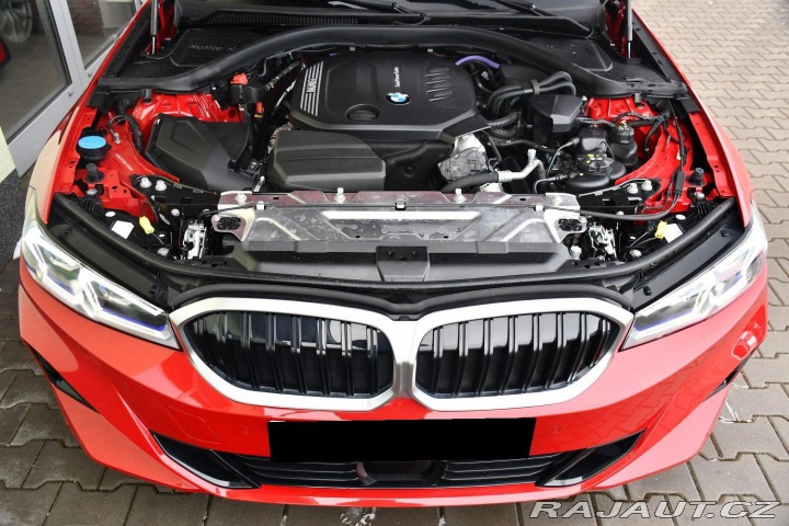 BMW 3 320d xDrive TAŽNÉ 1M ČR 2024