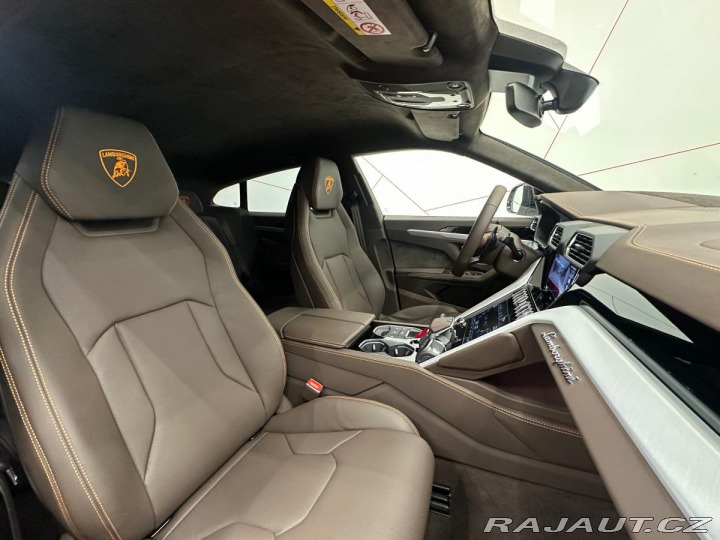Lamborghini Urus S*60 ANN.*AKRAPOVIC*MATNÁ 2024