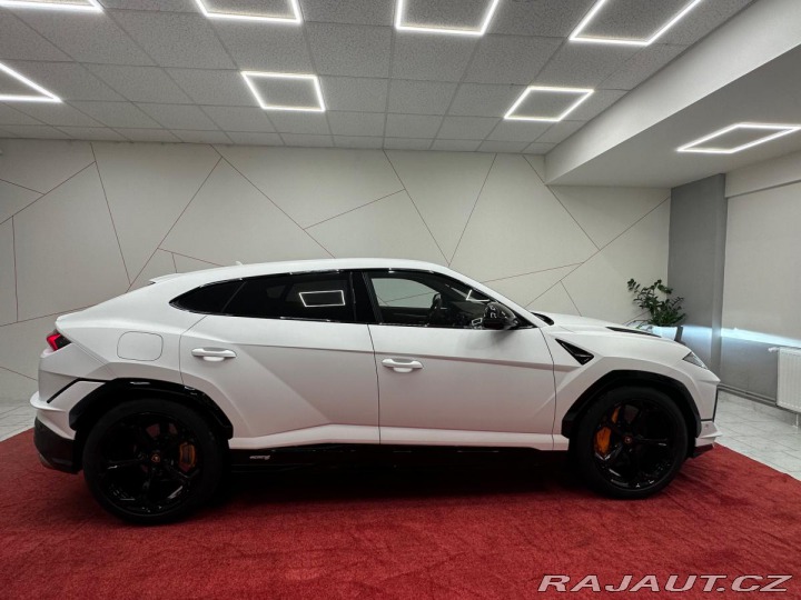 Lamborghini Urus S*60 ANN.*AKRAPOVIC*MATNÁ 2024
