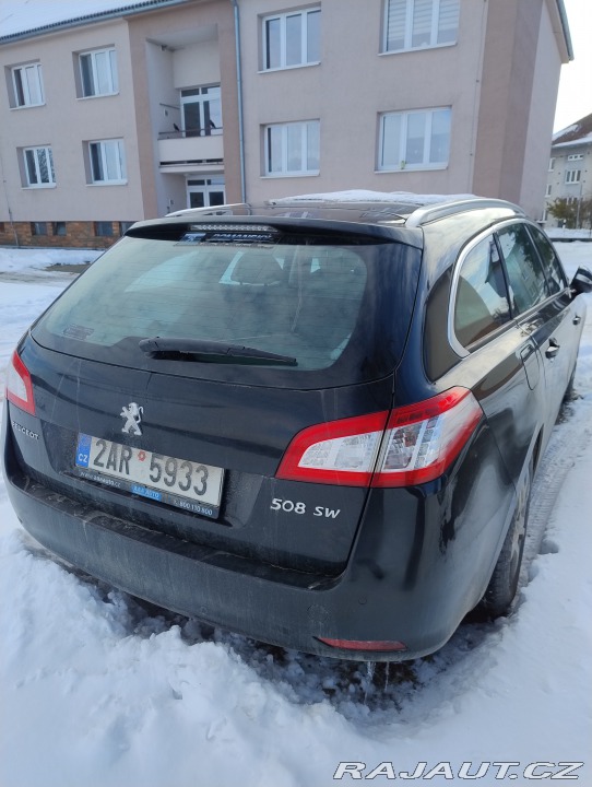 Peugeot 508 SW 2012