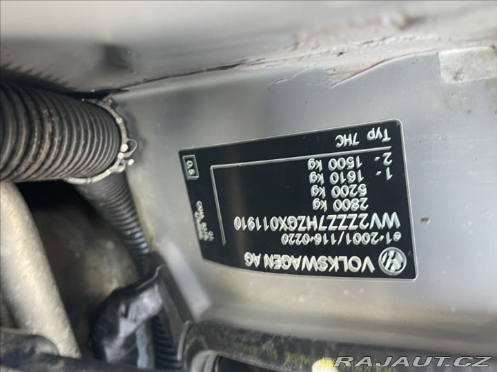 Volkswagen Transporter 2,0 TDi 110kw 8míst DPH C 2015