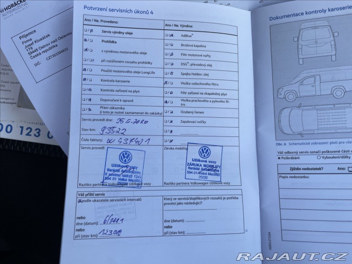 Volkswagen Transporter 2,0 TDi 110kw 8míst DPH C 2015