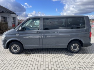 Volkswagen Transporter 2,0 TDi 110kw 8míst CZaut 2015