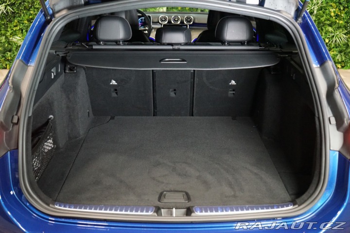 Mercedes-Benz C 300d*4M*KEYLESS*DISTRONIC 2022