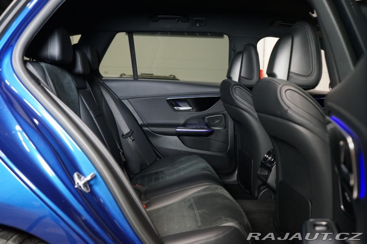 Mercedes-Benz C 300d*4M*KEYLESS*DISTRONIC 2022