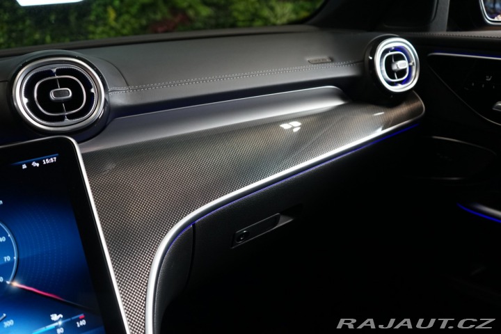 Mercedes-Benz C 300d*4M*KEYLESS*DISTRONIC 2022