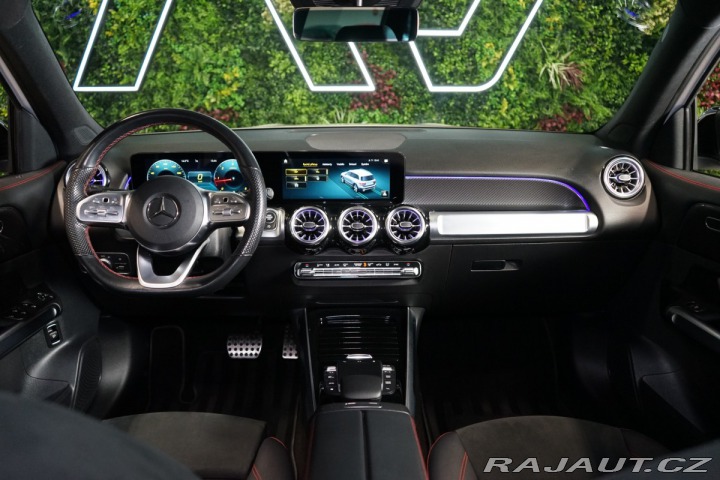 Mercedes-Benz GLB 200d*4M*AMG*TAŽNÉ*LED*CZ 2022