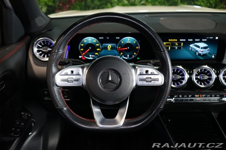 Mercedes-Benz GLB 200d*4M*AMG*TAŽNÉ*LED*CZ 2022