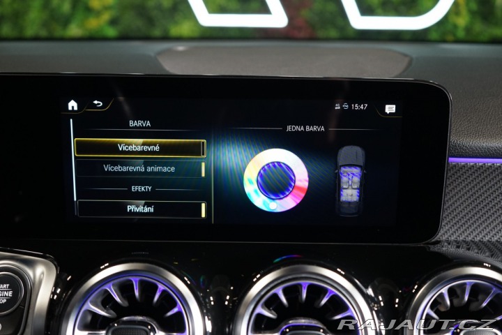 Mercedes-Benz GLB 200d*4M*AMG*TAŽNÉ*LED*CZ 2022