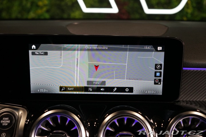 Mercedes-Benz GLB 200d*4M*AMG*TAŽNÉ*LED*CZ 2022