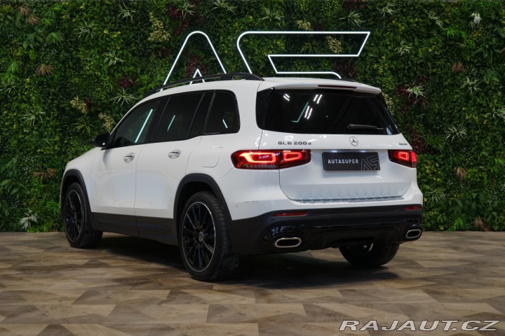 Mercedes-Benz GLB 200d*4M*AMG*TAŽNÉ*LED*CZ 2022