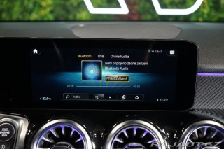 Mercedes-Benz GLB 200d*4M*AMG*TAŽNÉ*LED*CZ 2022