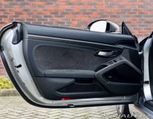 Porsche Cayman 718  GT4 RS PDK 2025