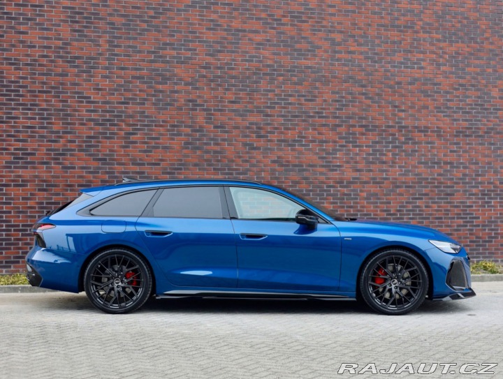 Audi A6 Avant  e-hybrid Quattro C 2025